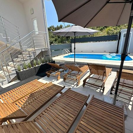 Villa Milena Sweet Apartment-With A Pool تروغير المظهر الخارجي الصورة