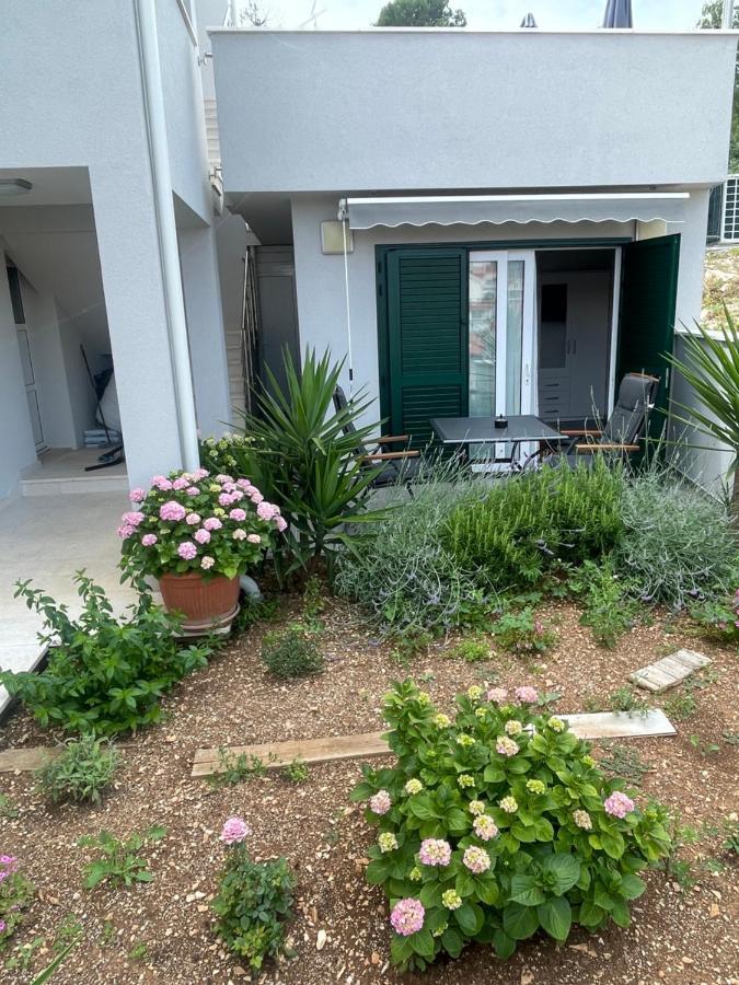 Villa Milena Sweet Apartment-With A Pool تروغير المظهر الخارجي الصورة
