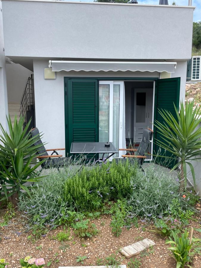 Villa Milena Sweet Apartment-With A Pool تروغير المظهر الخارجي الصورة